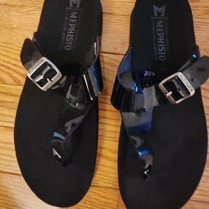 MEPHISTO THONG SANDALS